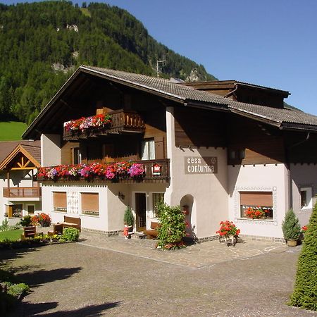 Garni Conturina Hotell Santa Cristina Val Gardena Exteriör bild